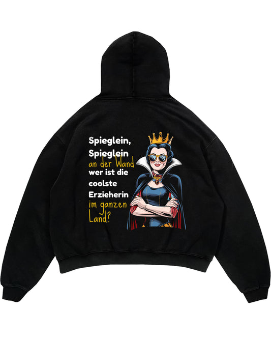 Oversized Hoodie mit Rückendruck und Spruch „Spieglein Spieglein“ für Erzieherinnen und Erzieher, Kindergarten-Hoodie | Pädagogikkram